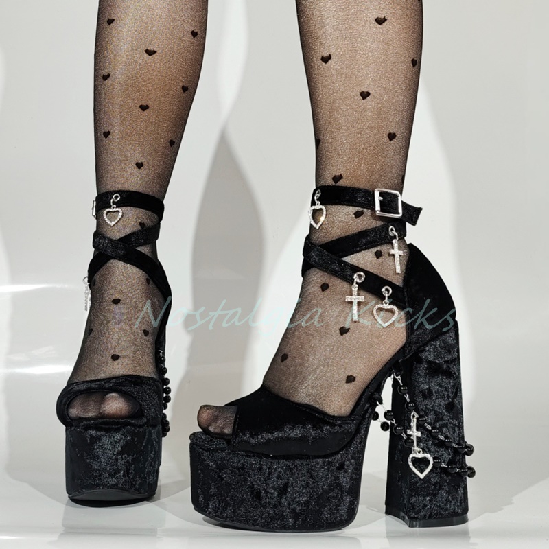 Sandales gothiques à talons ha - Street Fashion Dress avis et prix