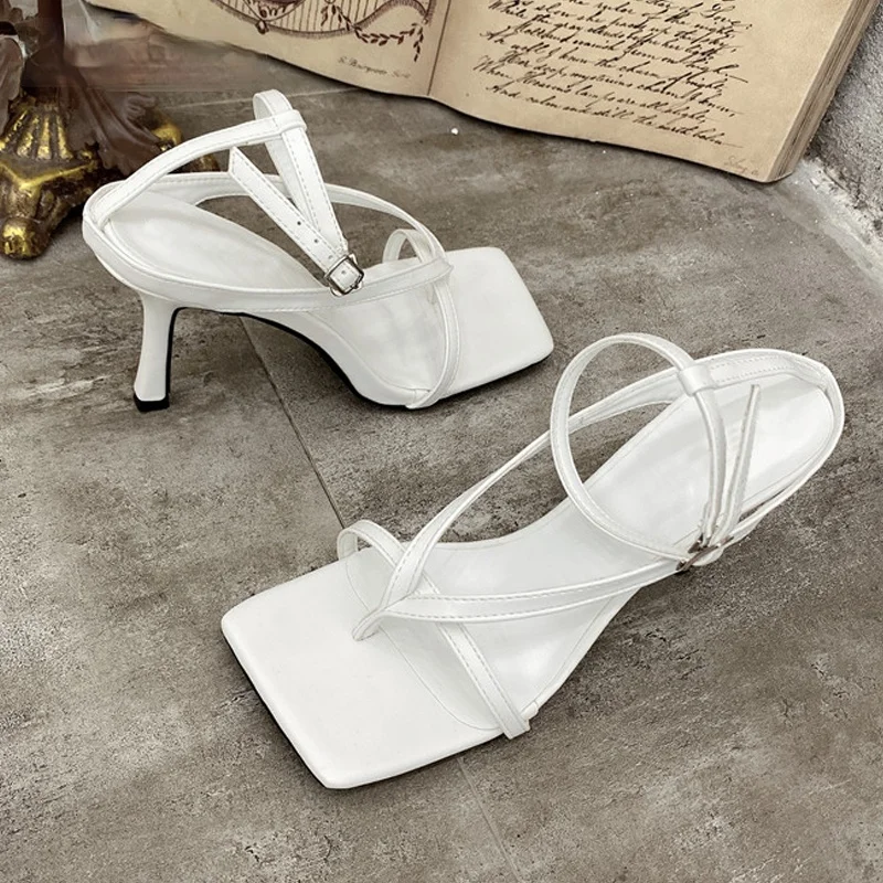 Sandales gladiateur à lacets p - Street Fashion Look avis et prix