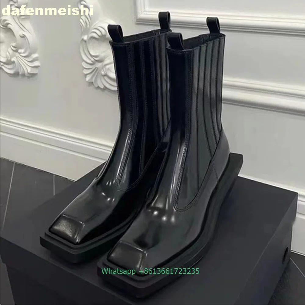 Bottines en cuir verni noir à  - Street Fashion Rome 2025 avis et prix