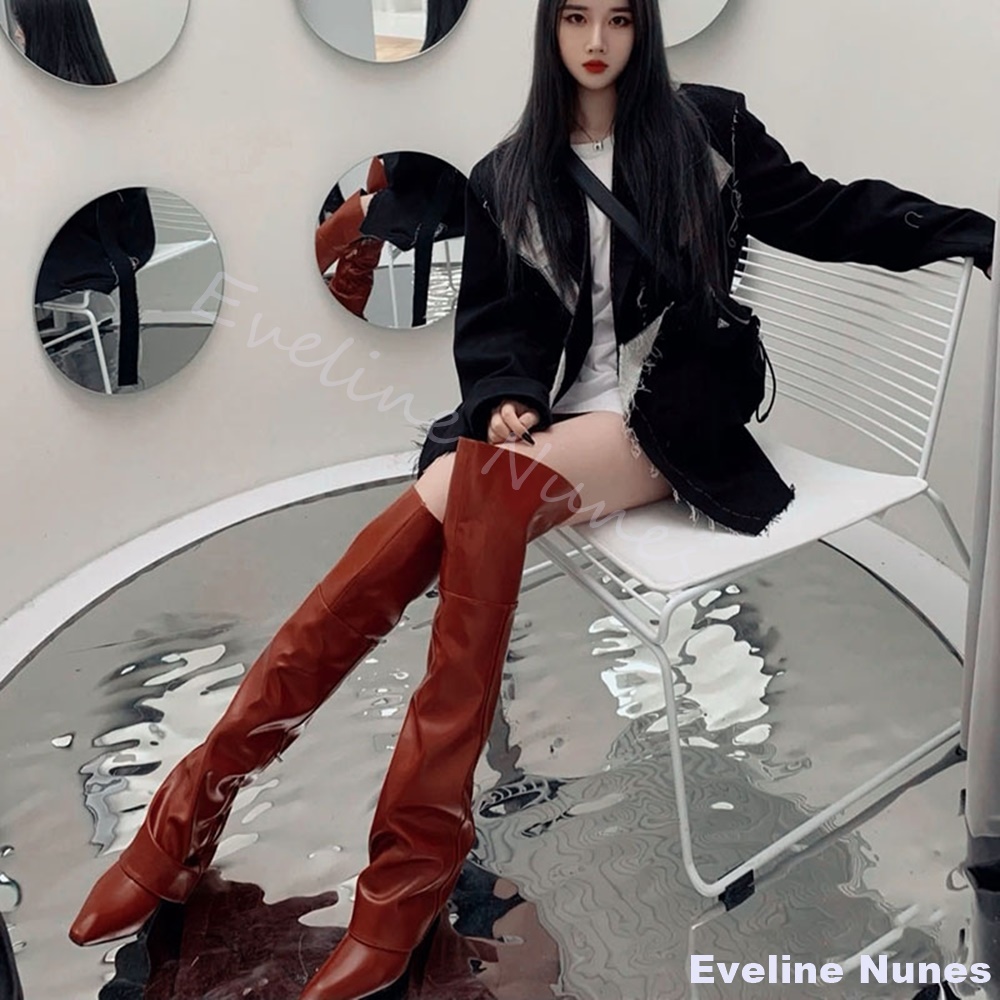 Bottes au dessus du genou à bo - Street Fashion Rome 2025 avis et prix