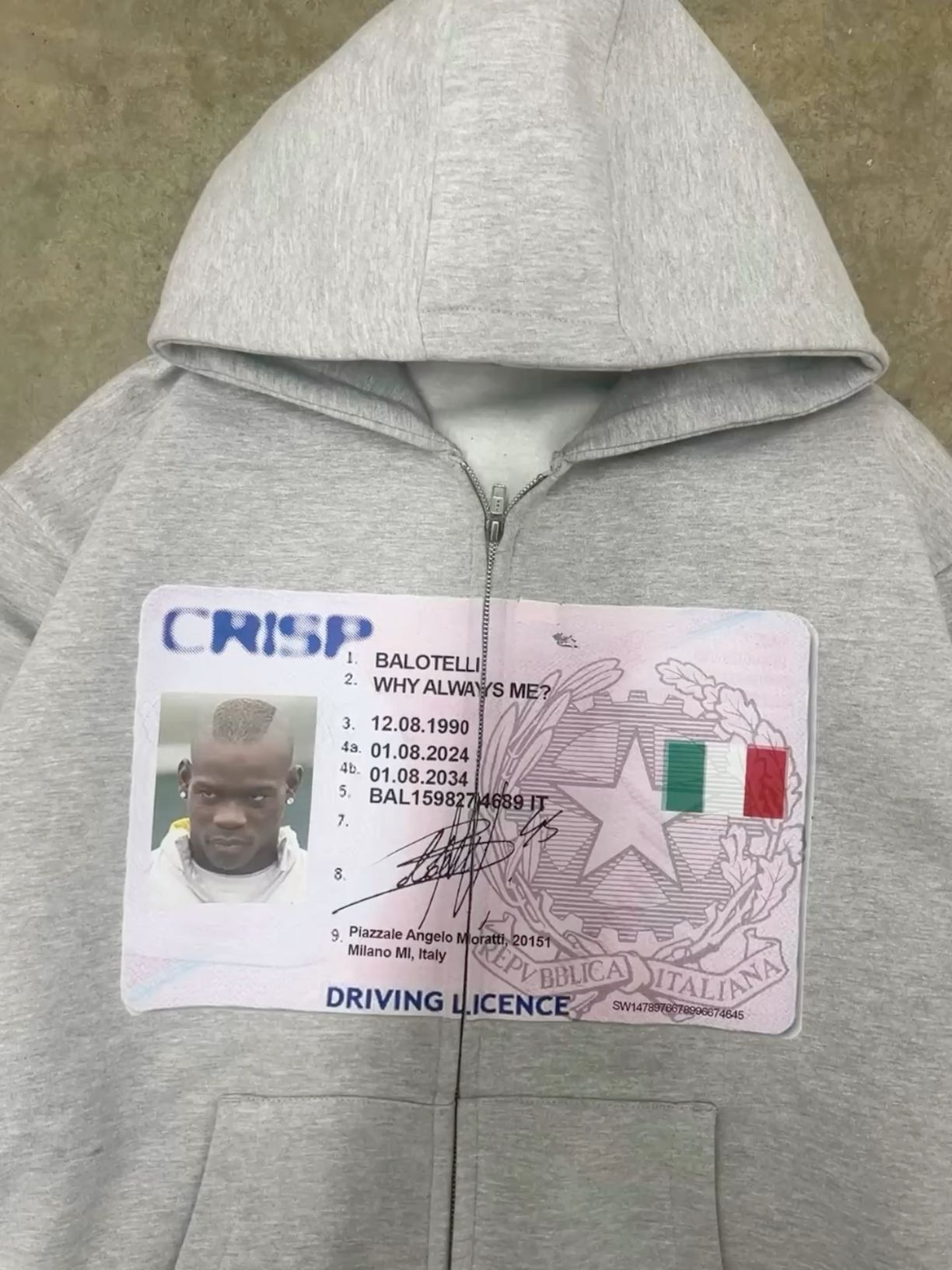 Sweat à capuche gris rétro Y2K - Street Fashion In New York avis et prix