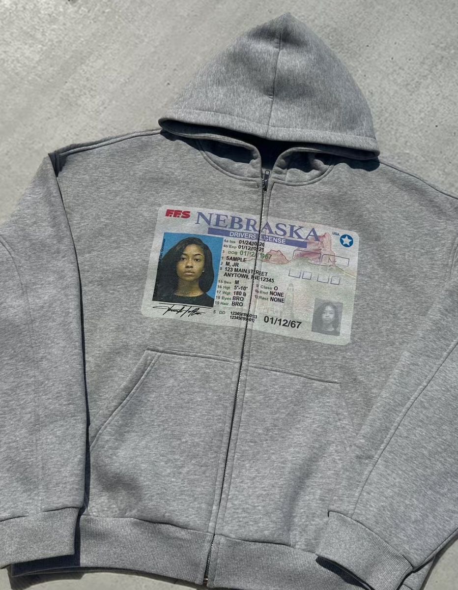 Sweat à capuche gris rétro Y2K - Street Fashion In New York avis et prix