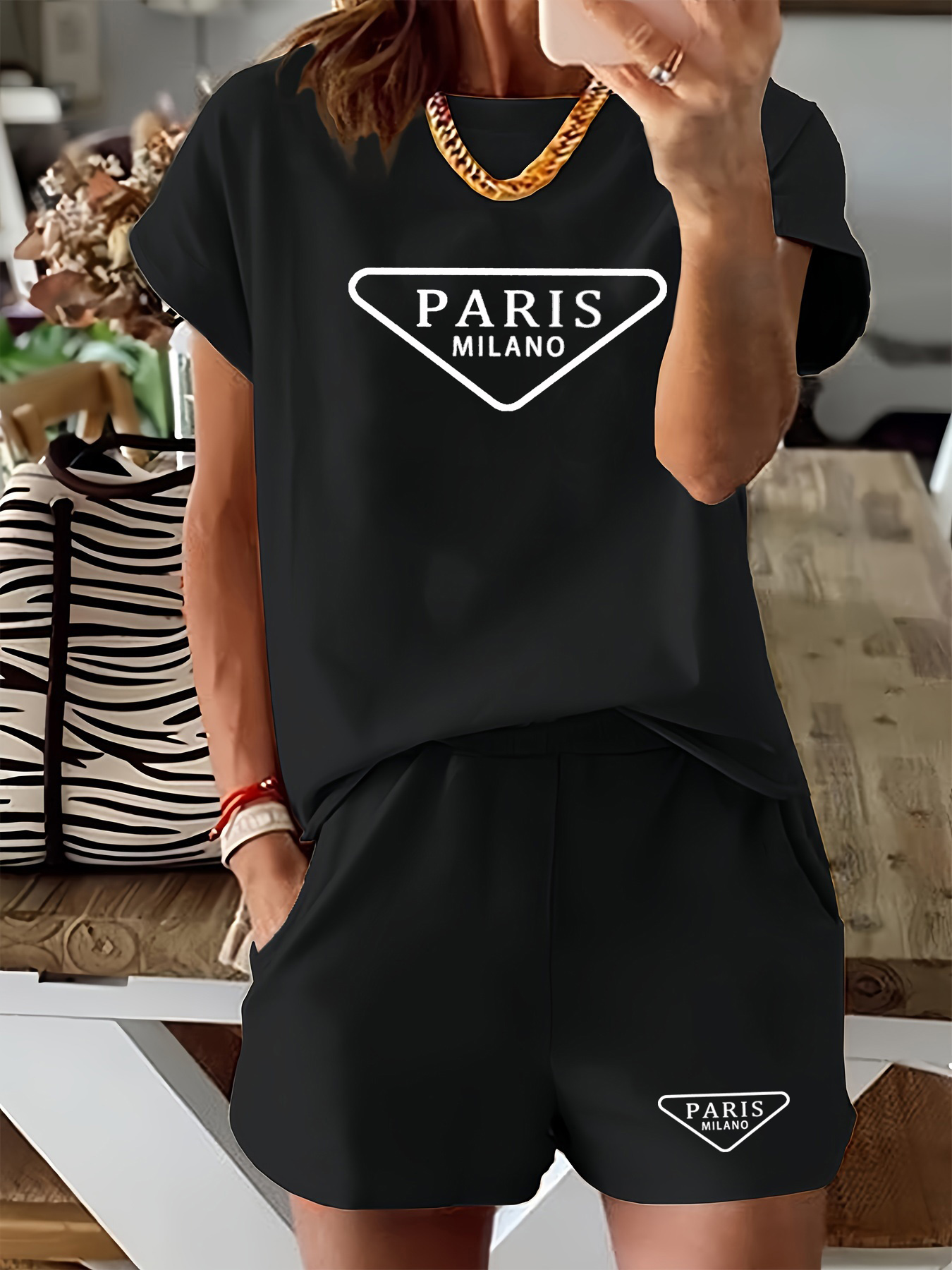 T-shirt à manches courtes et c - Street Fashion Milano avis et prix